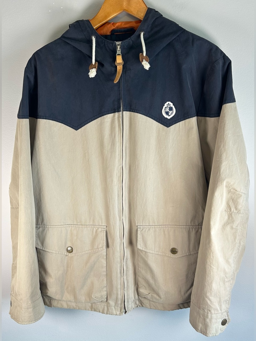 The Duffer of St. George Men’s Windbreaker Jacket Size L Beige Navy Hooded EUC